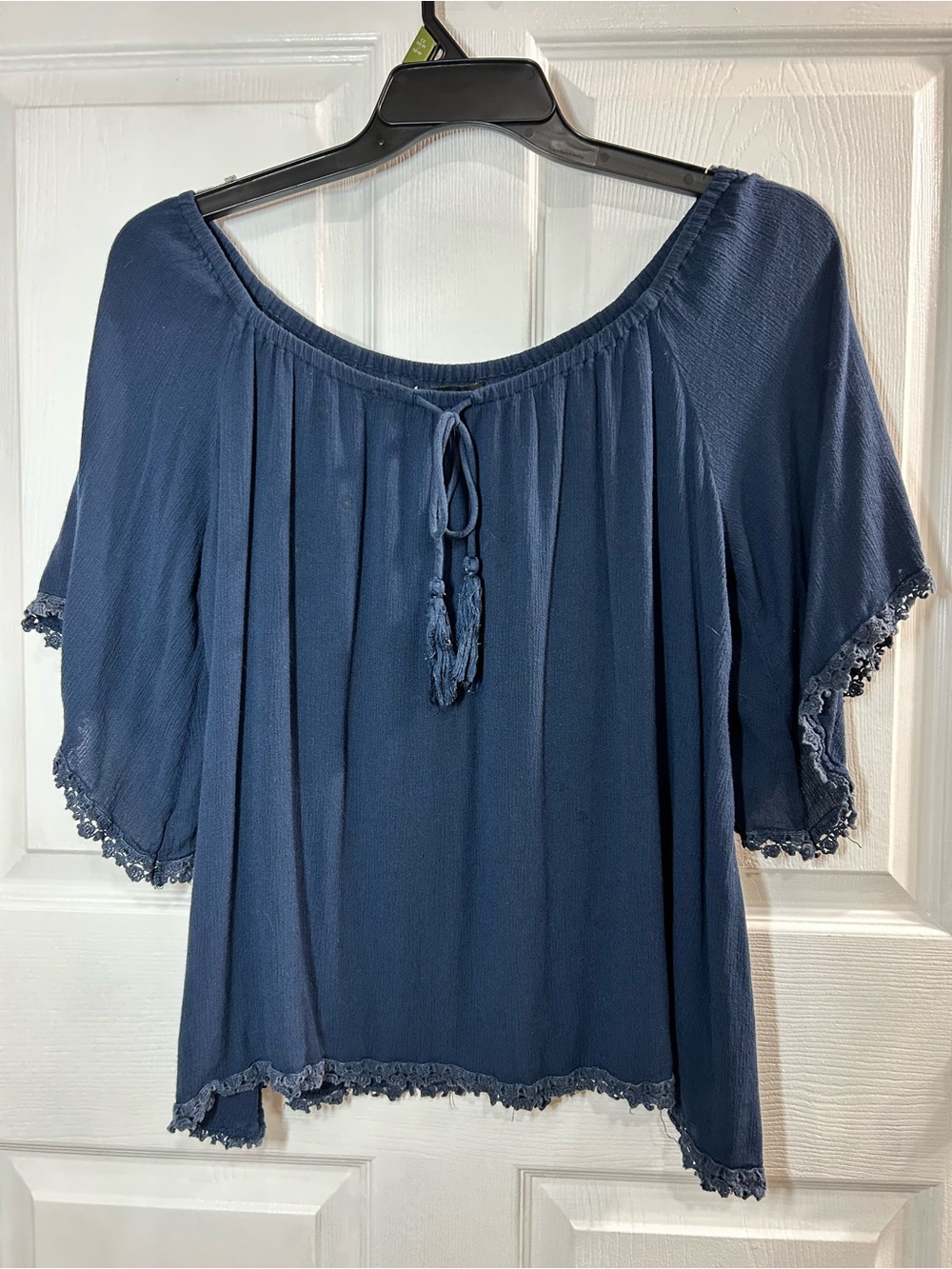 Cato Elements Women’s Small Navy Blue Boho Peasant Blouse Flutter Sleeve Tassel